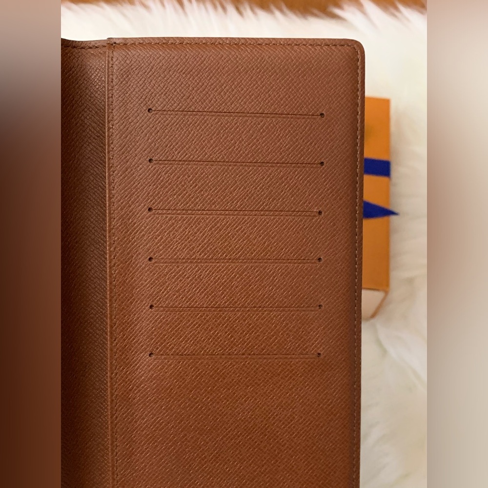 Sold❌❇️❇️Classic LV Monogram Long Wallet #2❇️❇️ - Picture 9 of 15